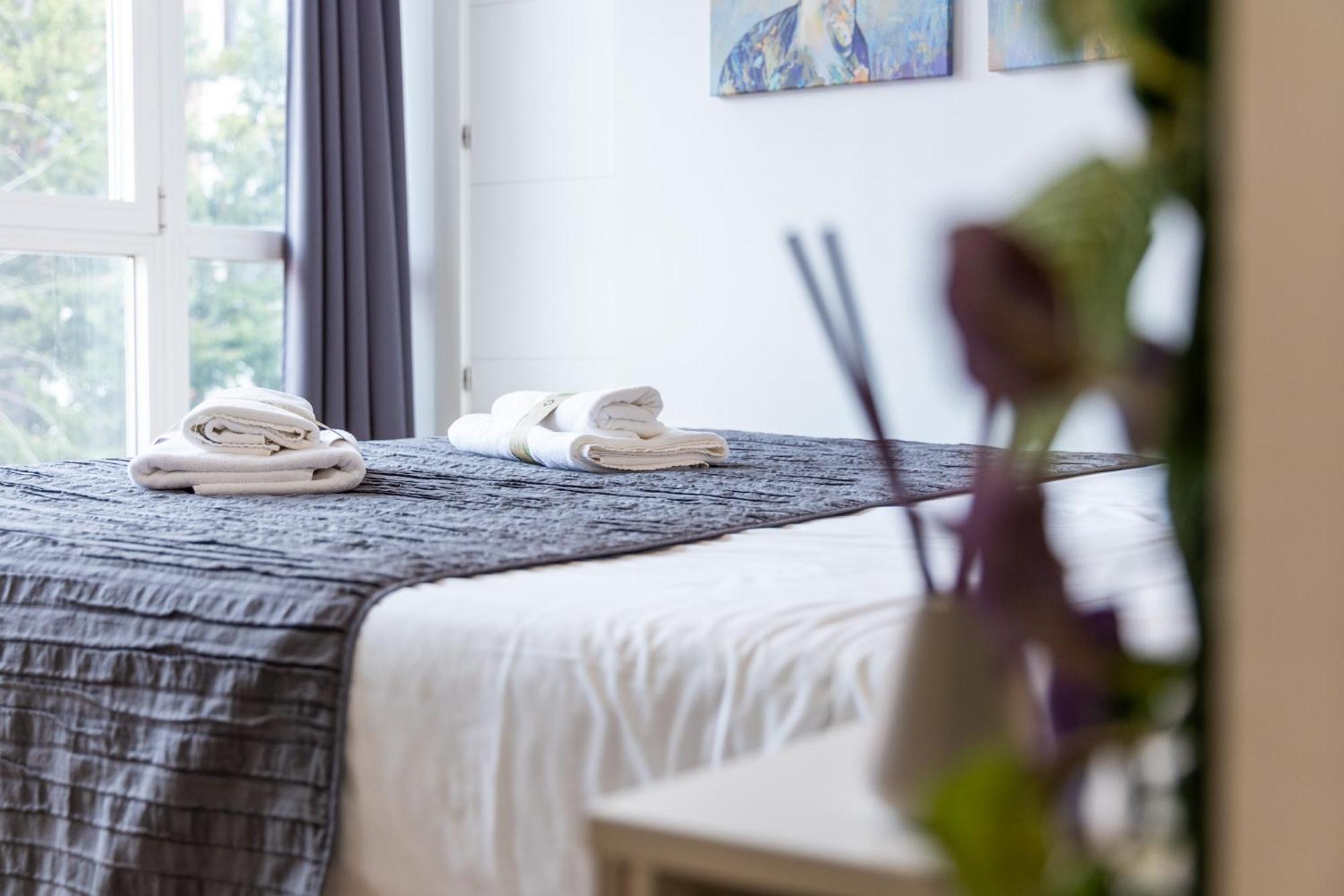 Insidehome Apartments - Val Central Валадоид Екстериор снимка